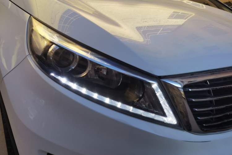 Used Kia Sportage R 2015 2.0L Automatic Two-Wheel Drive GLS