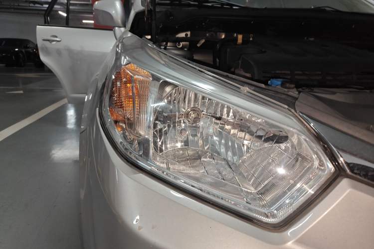 Used Venucia D50 2014 1.6L Automatic Splendid Edition
