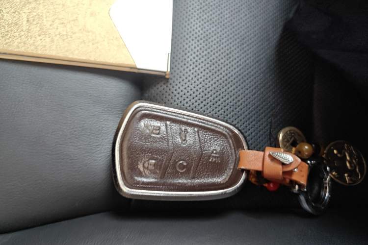 Used Cadillac XT6 2020 28T 7-Seater Four-Wheel-Drive Luxury Version with Premium Sound System
