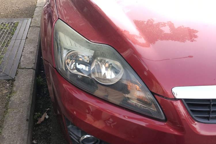 Used Ford Focus 2012 Hatchback Classic 1.8L Automatic Base Model Right Front Headlight