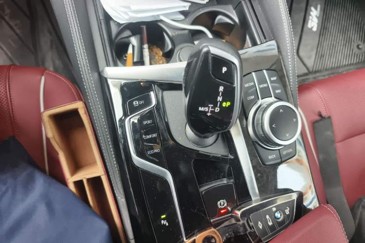 Used BMW 5 Series 2022 Restyled 525Li M Sport Package
