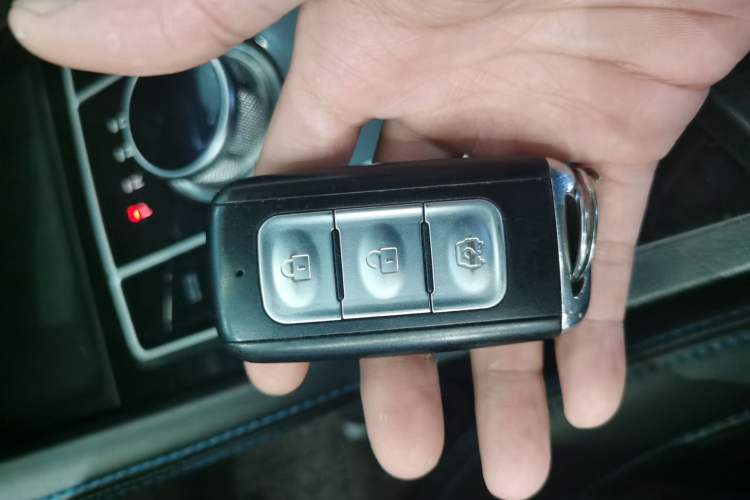 Used Dongfeng Fengon E3 2019 EV Zhiyue Model Vehicle Key