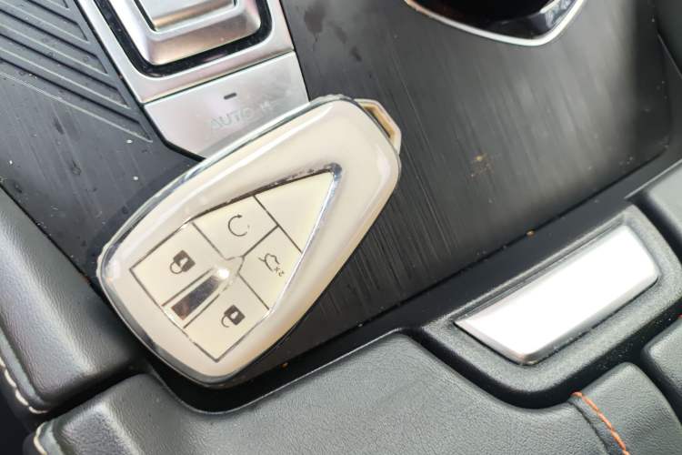 Used Changan UNI-K 2021 2.0T All-Wheel Drive Prestige Version