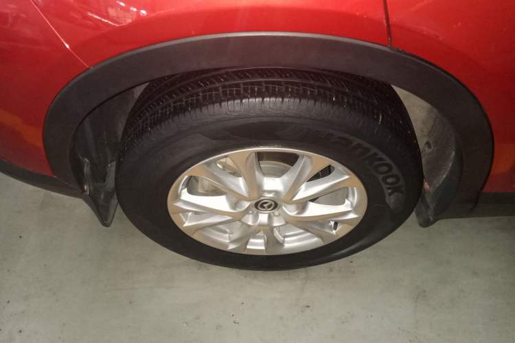 Used Mazda CX-4 2016 2.0L Automatic 2WD Blue Sky Dynamic Edition Right Rear Wheel Hub