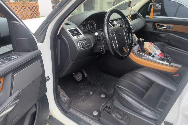 Used Land Rover Range Sport 2013 5.0 NA V8 HSE