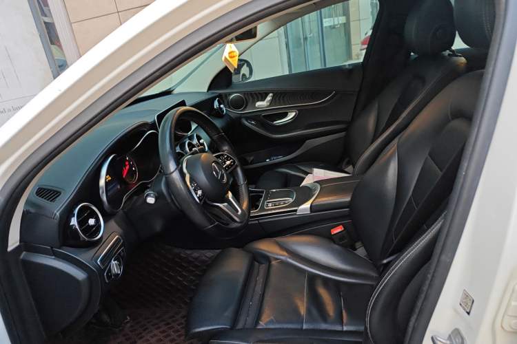 Used Mercedes-Benz C-Class 2019 C 180 L Fashion Edition Sport Version

