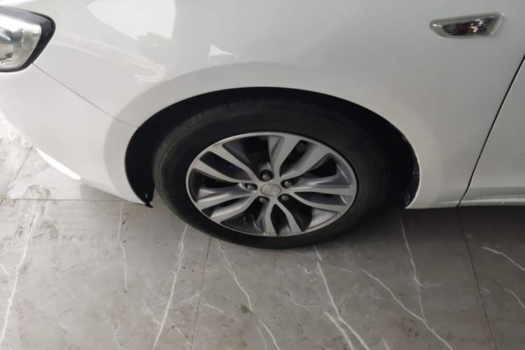 Used Buick GT 2018 18T Automatic Elite Model