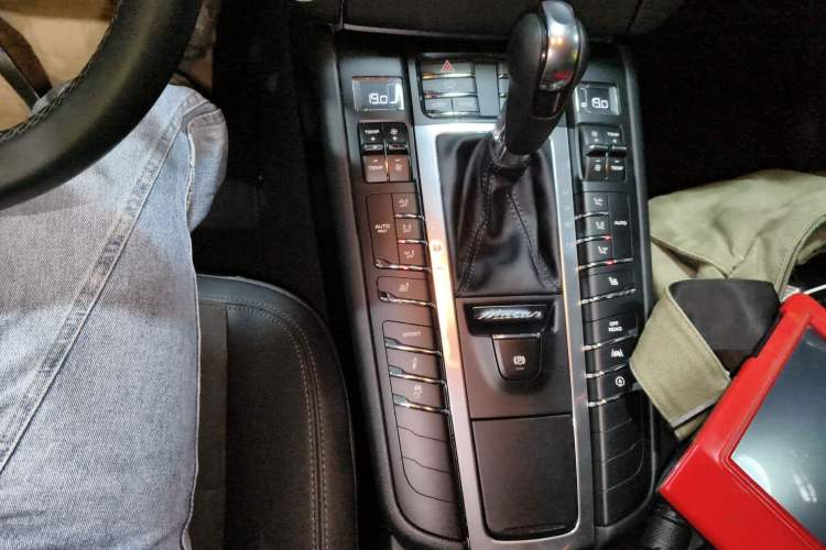 Used Porsche Macan 2017 Macan 2.0T