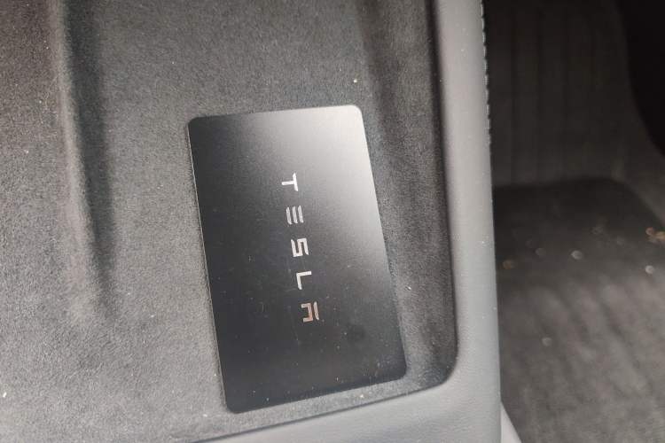 Used Tesla Model 3 2023 Rear-Wheel-Drive Version