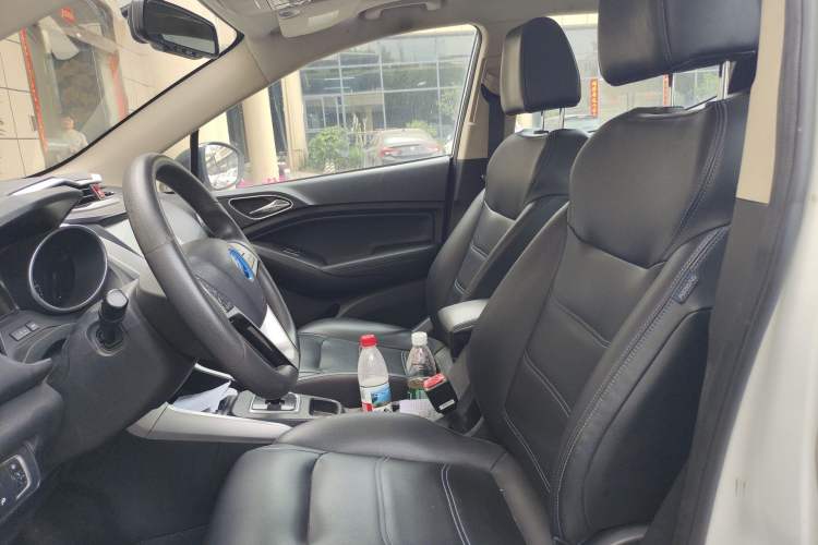 Used BYD Yuan New Energy 2018 EV360 Smart Connect Cool Edition Left Front Seat