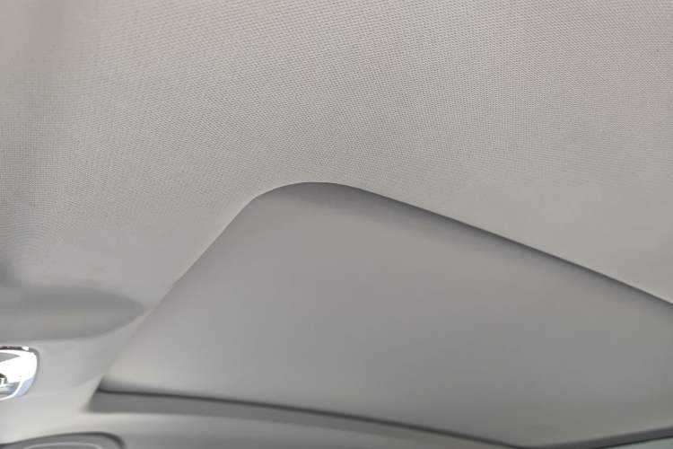 Used JETOUR X70 2023 1.5T DCT Overpass PRO+ Edition 7 Seats
