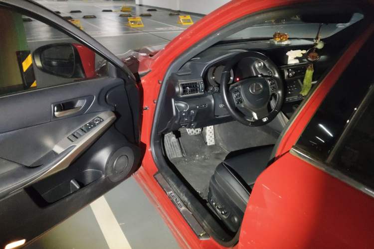 Used Lexus IS 2017 300 F SPORT Edition