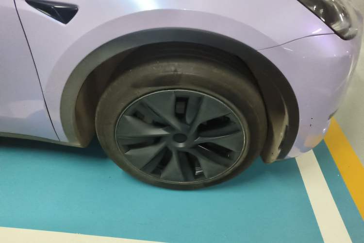 Used Tesla Model Y 2023 Rear-Wheel-Drive Version