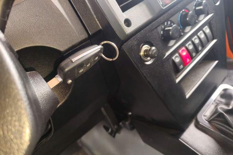 Used BAW 212 Classic 2023 Sniper 2.4T Manual Light-duty Model
