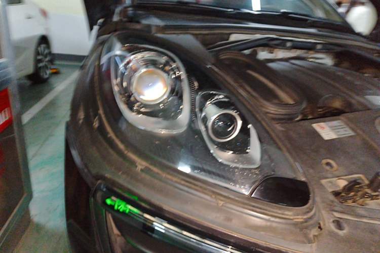 Used Porsche Macan 2014 Macan 2.0T
