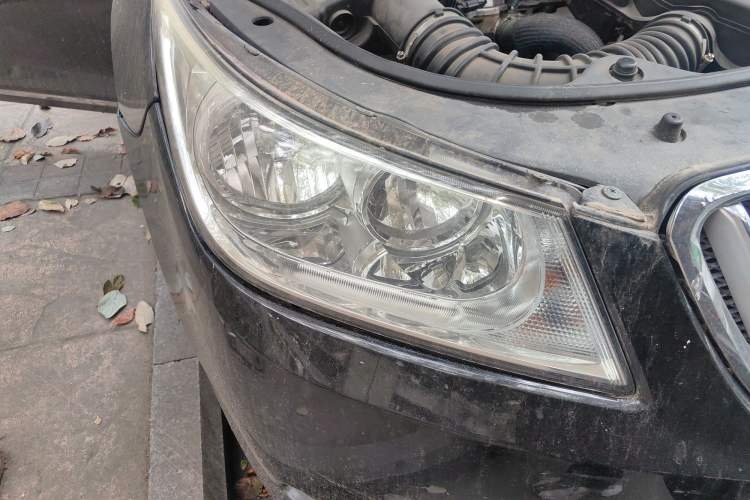 Used Buick LaCrosse 2012 2.4L SIDI Elegant Edition