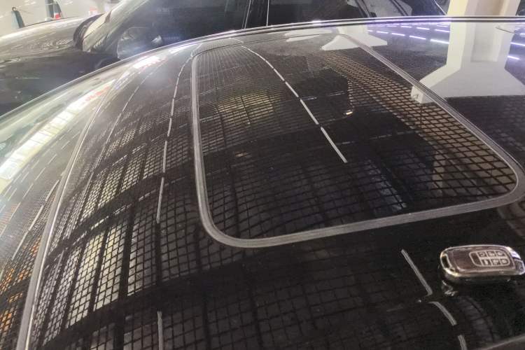 Used Honda Elysion 2024 2.0L eHEV Luxury Edition