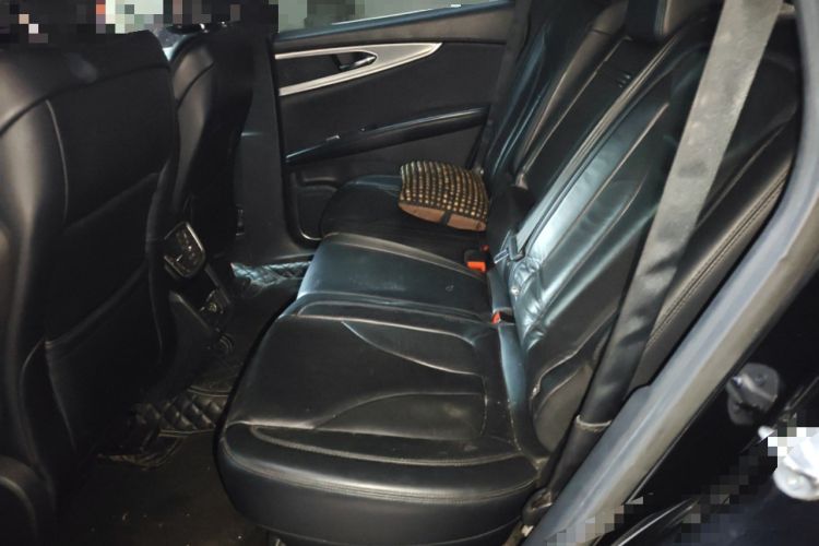 Used Lincoln MKX 2017 2.0T Two-Wheel Drive Deluxe Edition
