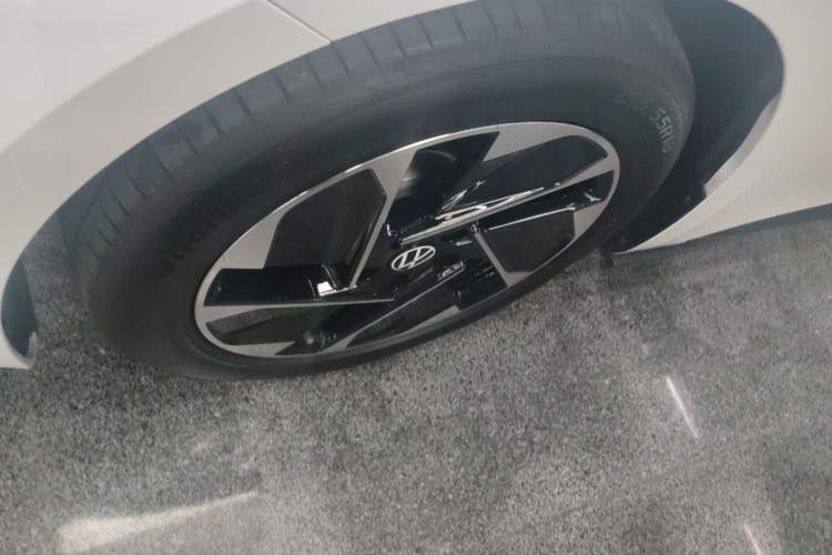 Used Volkswagen ID.3 2025 Smart Model Outstanding Oxygen Edition