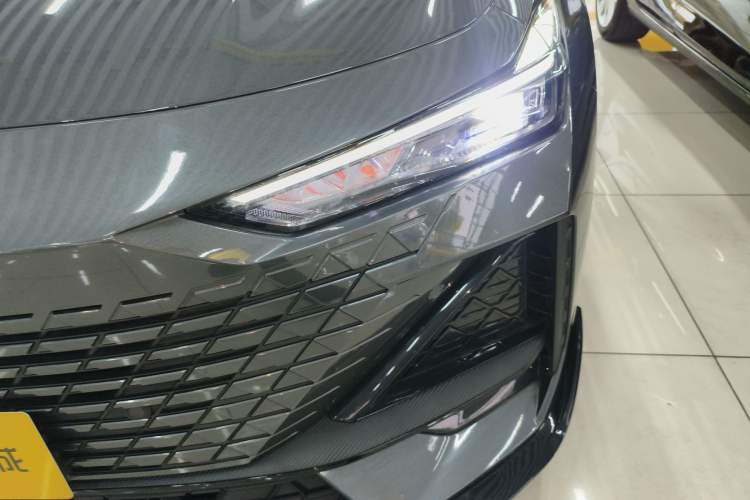 Used CHANGAN UNI-V 2023 1.5T Sport Edition Left Front Headlight