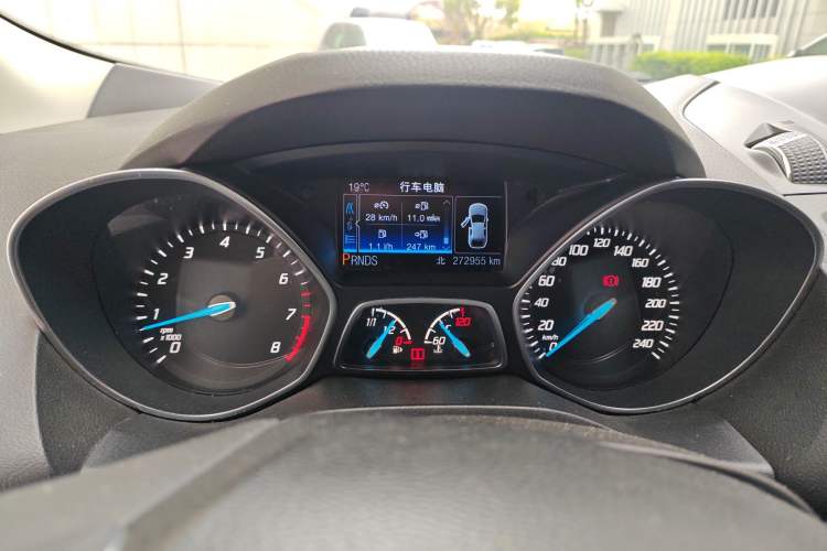 Used Ford Kuga 2013 2.0L GTDi Four-Wheel-Drive Sport Model Instrument Cluster