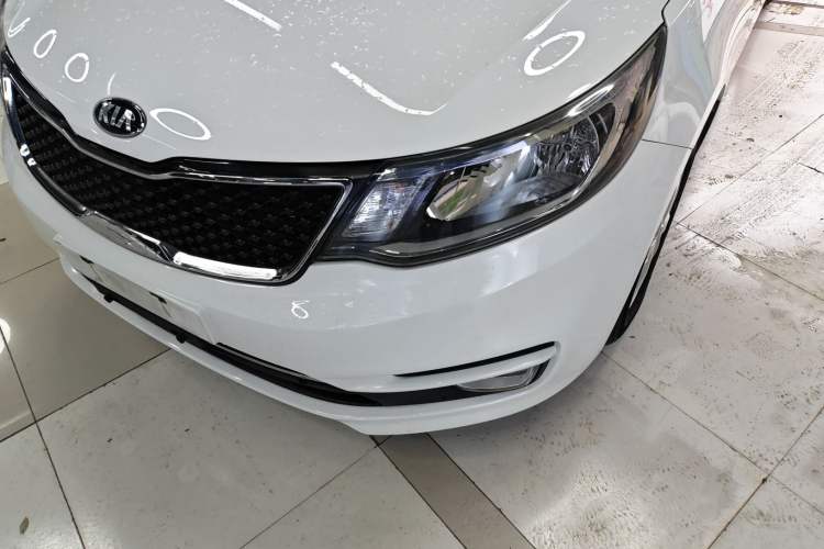 Used Kia K2 2015 Sedan 1.4L MT GLS