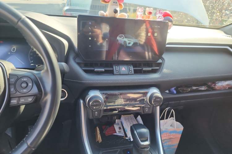 Used Toyota Wildlander 2023 2.0L CVT Two-Wheel Drive Luxury PLUS Edition