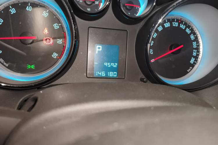 Used Buick GT 2010 XT 1.6L Automatic Fashion Edition
