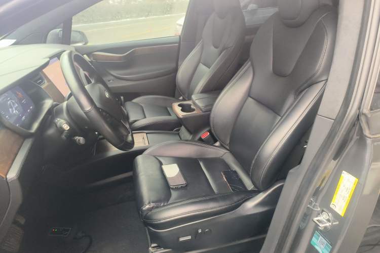 Used Tesla Model X 2019 Long-Range Version Left Front Seat
