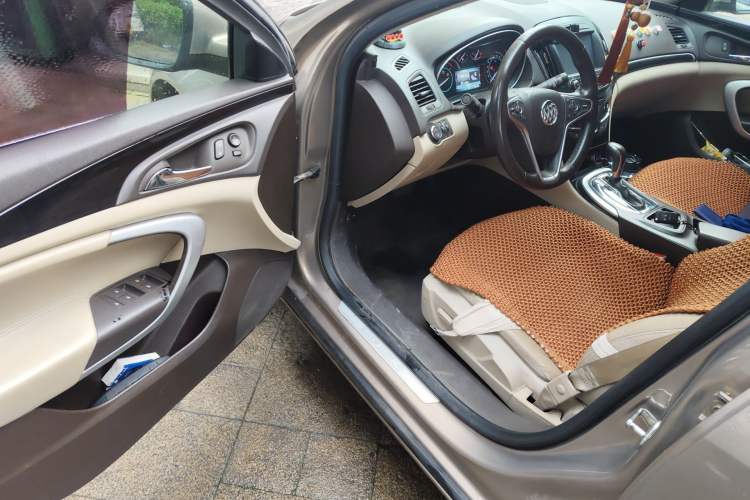 Used Buick Regal 2015 2.0L Elite Fashion Edition Driver Seat