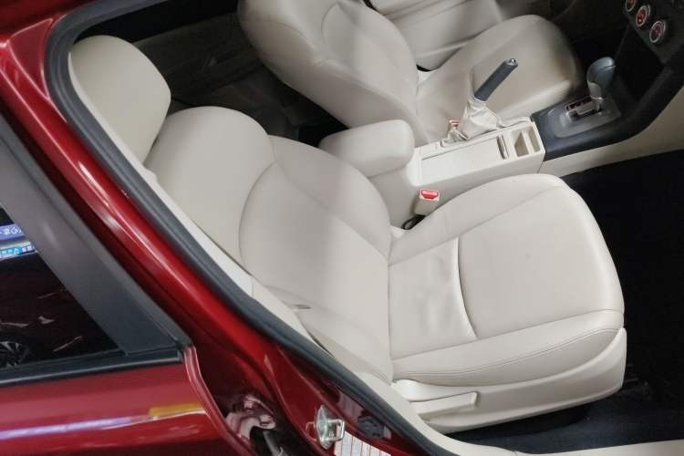 Used Subaru XV 2012 2.0i Elite Edition
