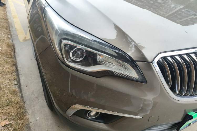 Used Buick Envision 2015 20T Two-Wheel-Drive Leading Model