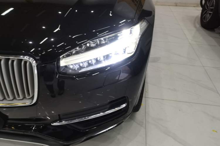 Used Volvo XC90 2017 T5 Zhiyi Edition 7-Seater
