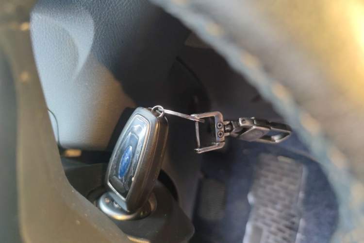 Used Ford Focus 2012 Sedan 1.6L Automatic Fashion Edition