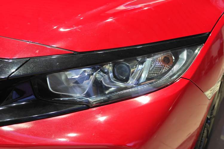 Used Honda Civic 2021 HATCHBACK 220TURBO CVT New Trendsetter
