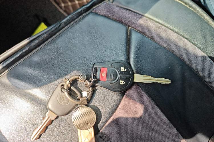 Used Nissan Tiida 2011 1.6L CVT Comfort Model