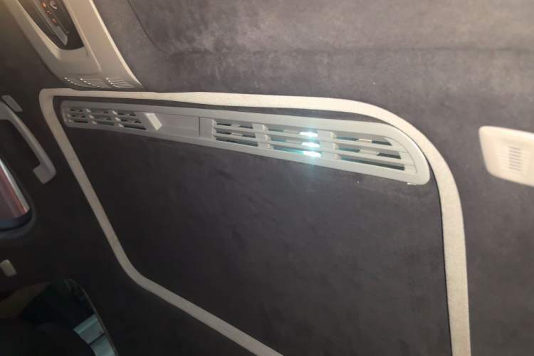 Used BMW 3 Series 2018 320Li Leading Luxury Package
