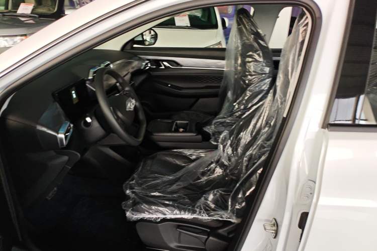 Used Dongfeng Aeolus SKY EV01 2025 530 km AIR Elite Edition