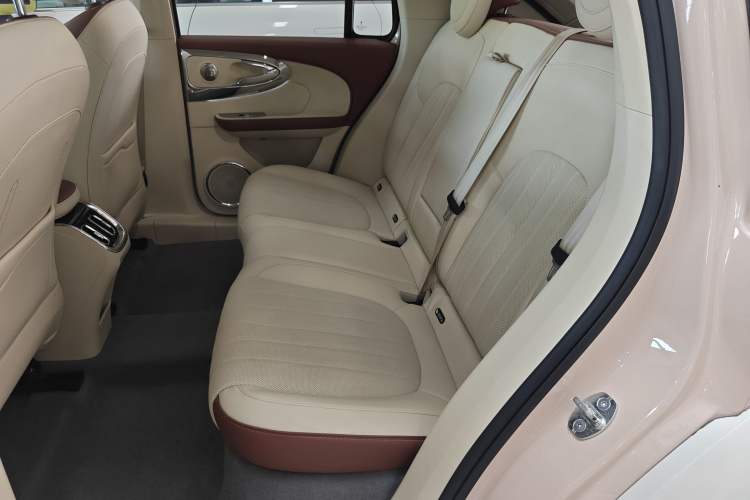 Used ORA Ballet Cat 2022 401 km Nutcracker Edition