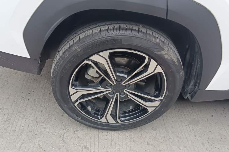 Used Geely Galaxy L7 2024 1.5T 115 km PLUS Dragon Edition