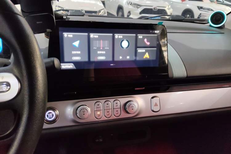 Used CHANGAN NEVO Lumin 2022 210km Sweet Edition Audio And AC Panel