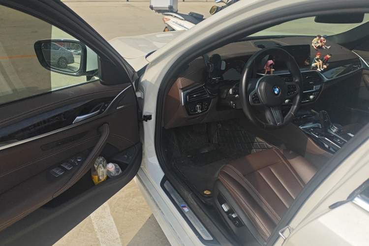 Used BMW 5 Series 2020 525Li M Sport Package Driver Seat