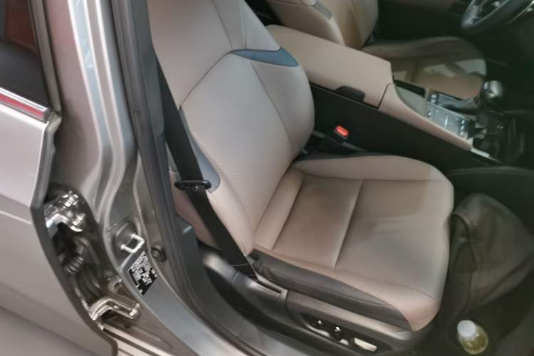 Used Lexus ES 2021 200 Excellence Edition