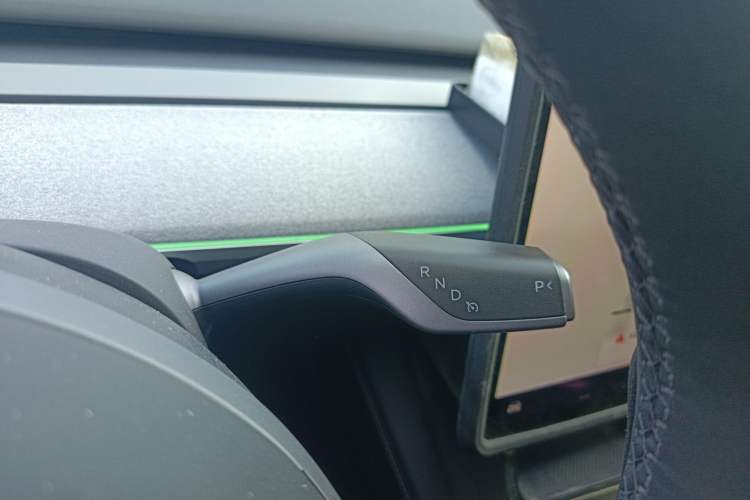 Used Tesla Model Y 2024 Rear-Wheel-Drive Version