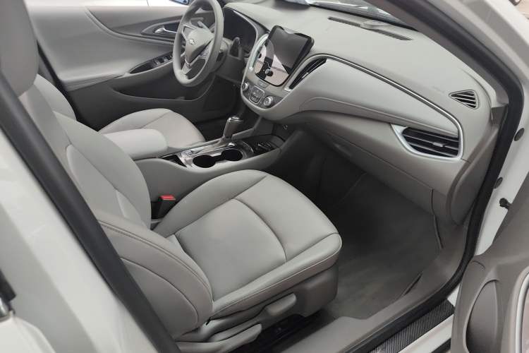 Used Chevrolet Malibu XL 2018 530T Automatic Luxury Edition