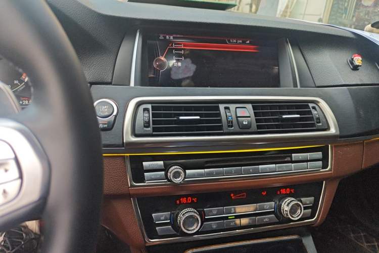 Used BMW 5 Series 2014 520Li Elegant Model