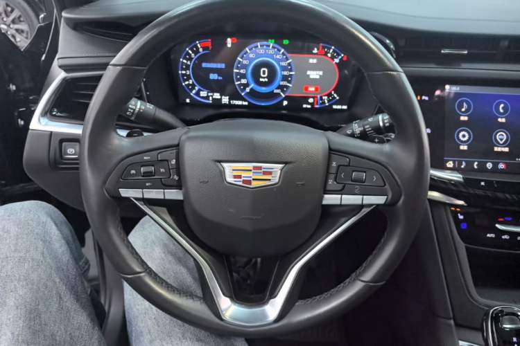 Used Cadillac XT6 2025 2.0T Six-Seater Four-Wheel-Drive Luxury Executive Classic Edition
