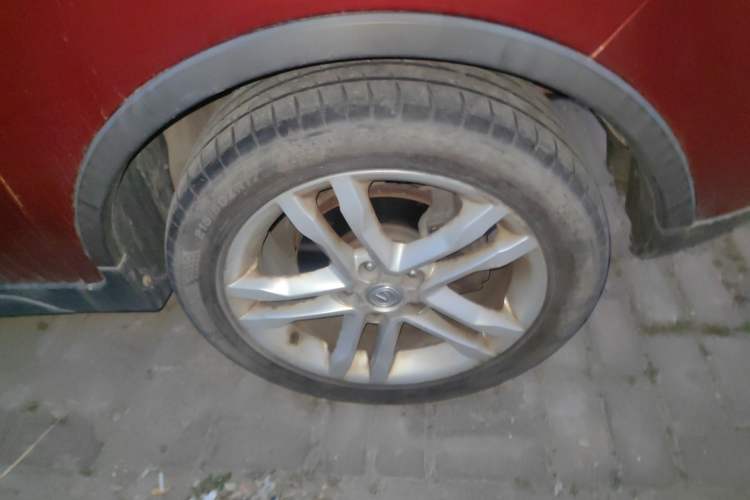 Used CHANGAN CS35 2015 1.6L Manual Luxury Model China IV Standard Right Front Wheel Hub