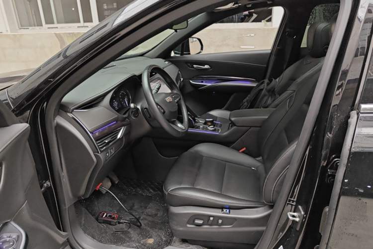 Used Cadillac XT4 2022 28T Two-Wheel Drive Fashion Edition Left Front Seat