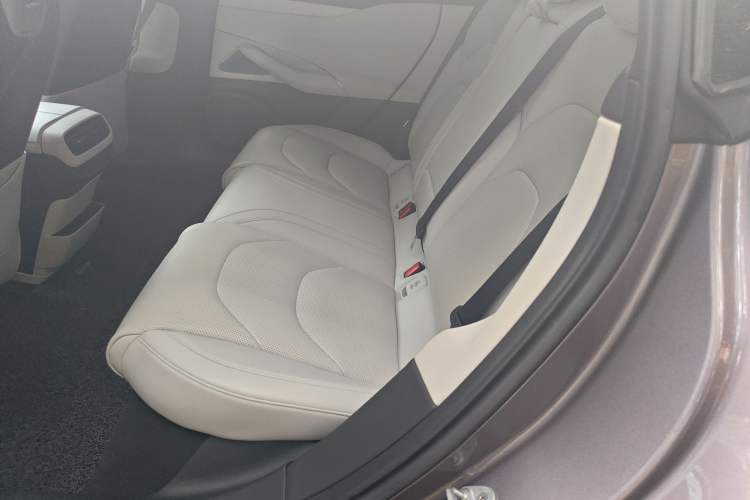 Used Xiaomi Auto SU7 2024 Four-Wheel-Drive Max Founder's Edition